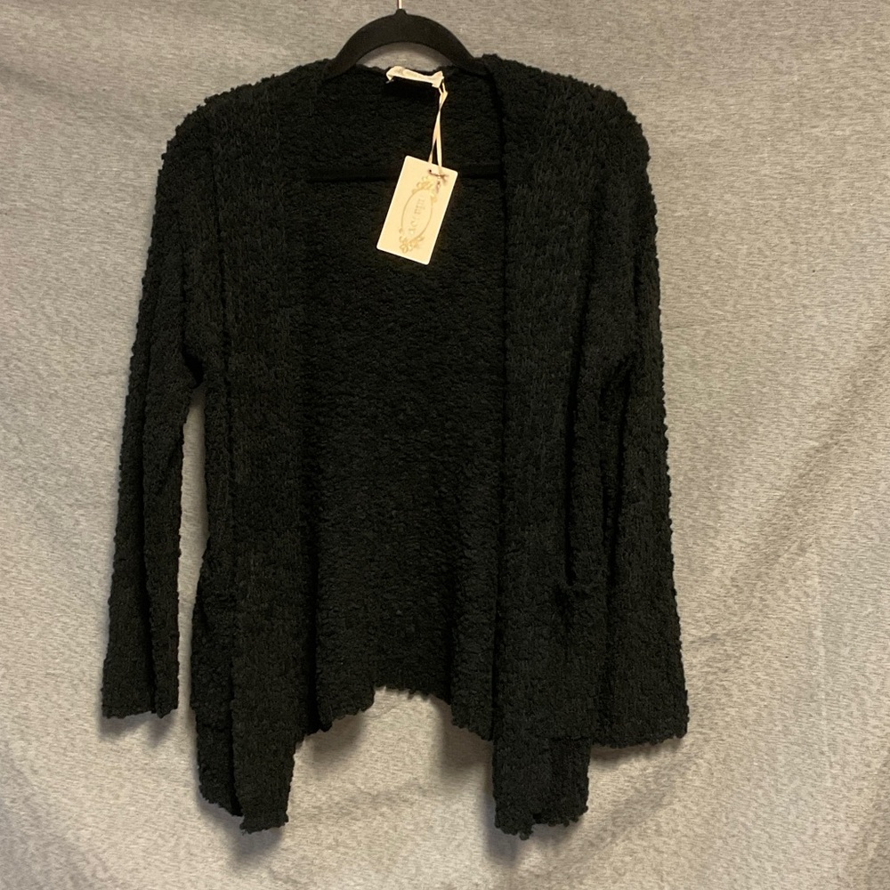 Mia Joy Girl’s black cardigan